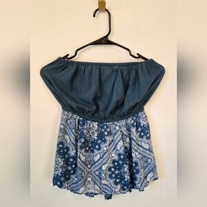 174. Tra Vida Blue Off-Shoulder Top with Paisley Print